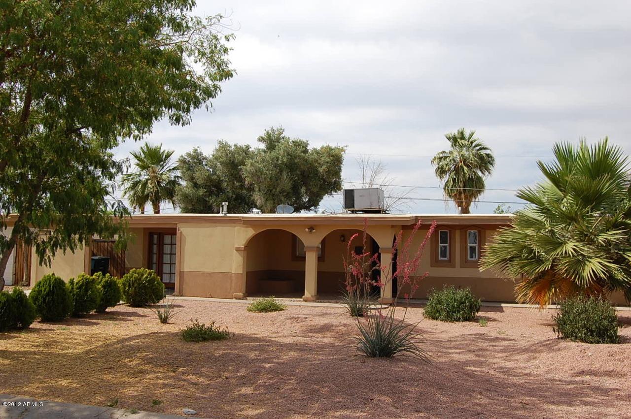 3320 E Holly St., Phoenix, AZ 85008