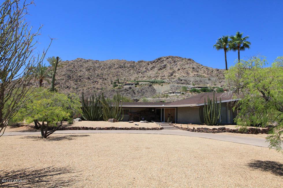 5640 E Joshua Tree Ln., Paradise Valley, AZ 85253