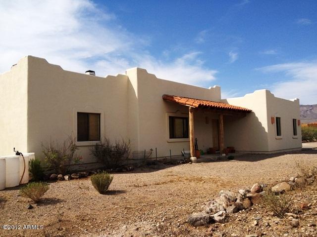 45418 N 14th St., New River, AZ 85087