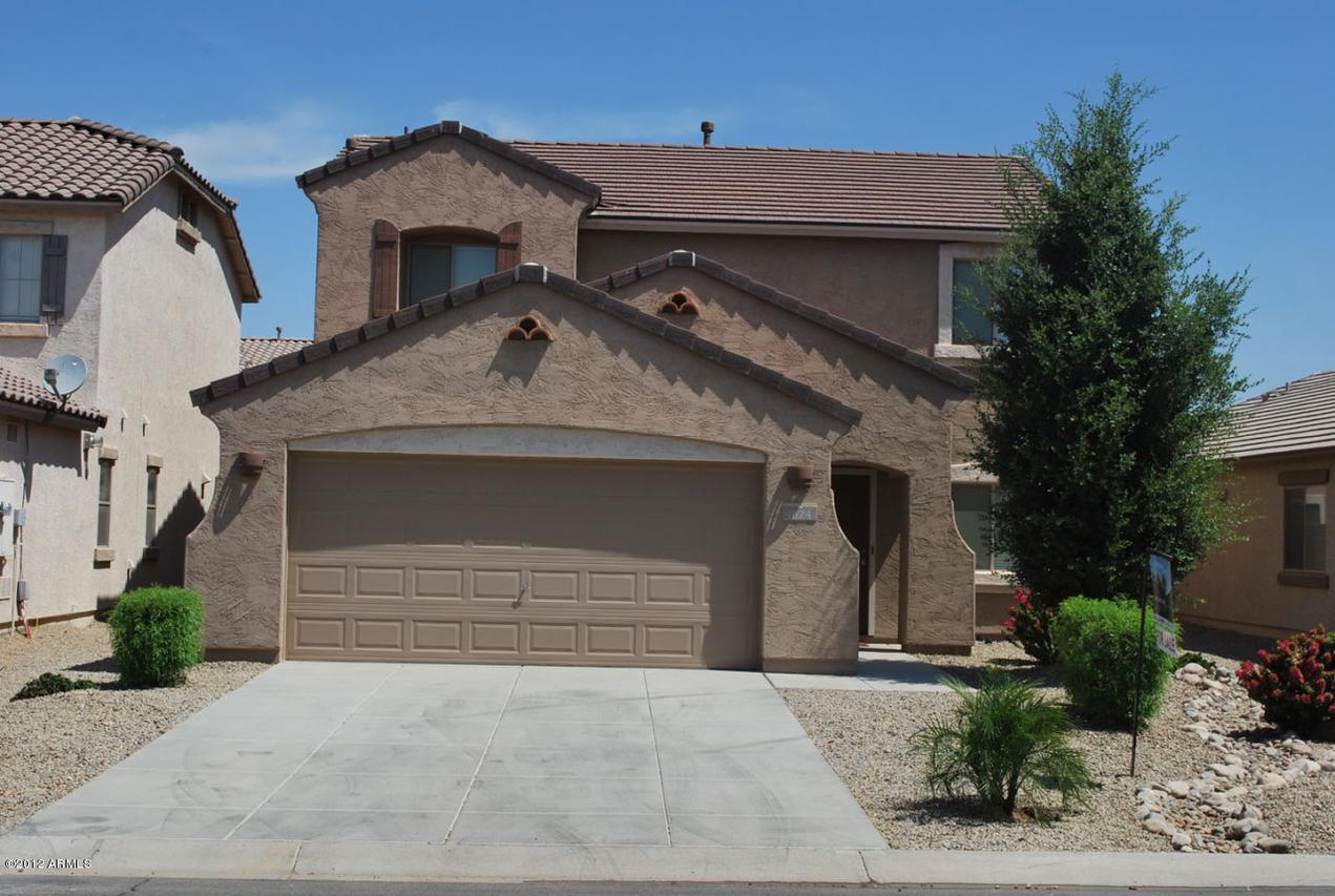 1674 E Maddison Cir., San Tan Valley, AZ 85140