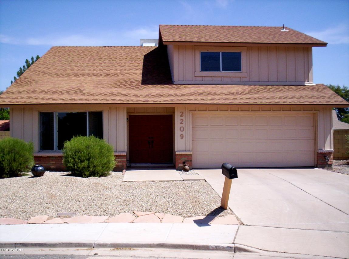 2209 S Elm, Mesa, AZ 85202