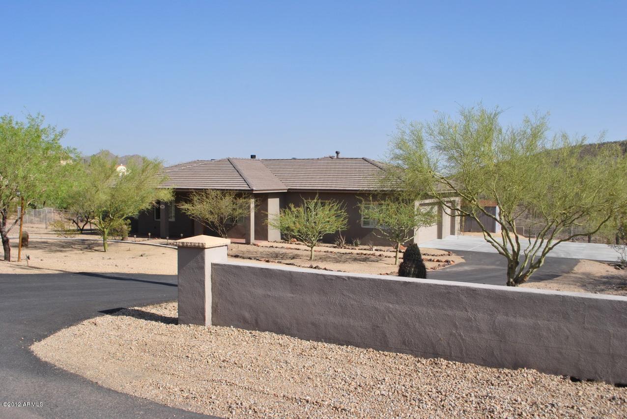 3319 W Carlise Rd., Phoenix, AZ 85086