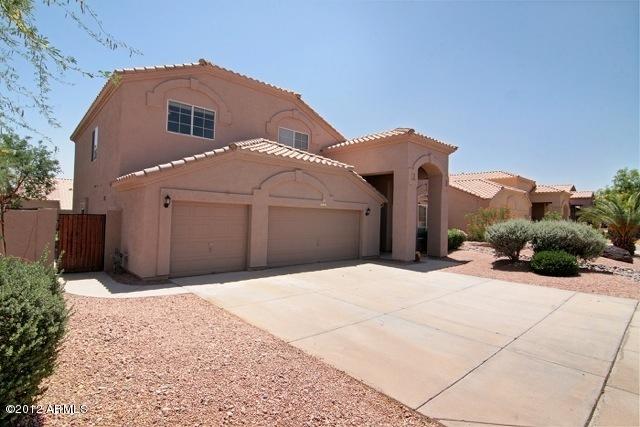 711 W Amberwood Dr., Phoenix, AZ 85045