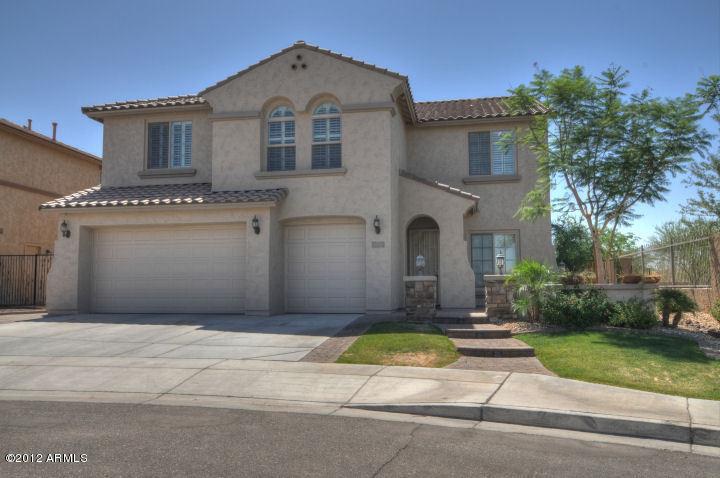 27221 N 52nd Ln., Phoenix, AZ 85083