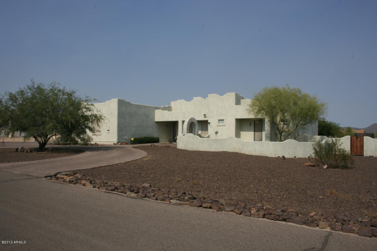 39009 N 2nd Pl., Phoenix, AZ 85086