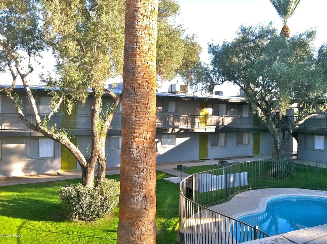 6817 N 17th Ave., Phoenix, AZ 85015