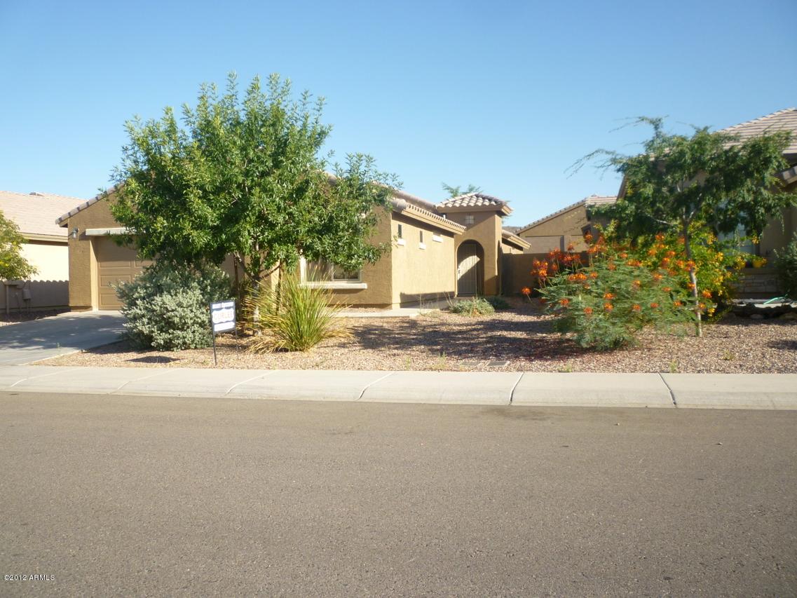 971 W Desert Hills Dr., San Tan Valley, AZ 85143