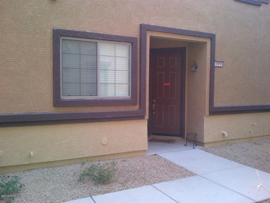 1265 S Aaron #300, Mesa, AZ 85209