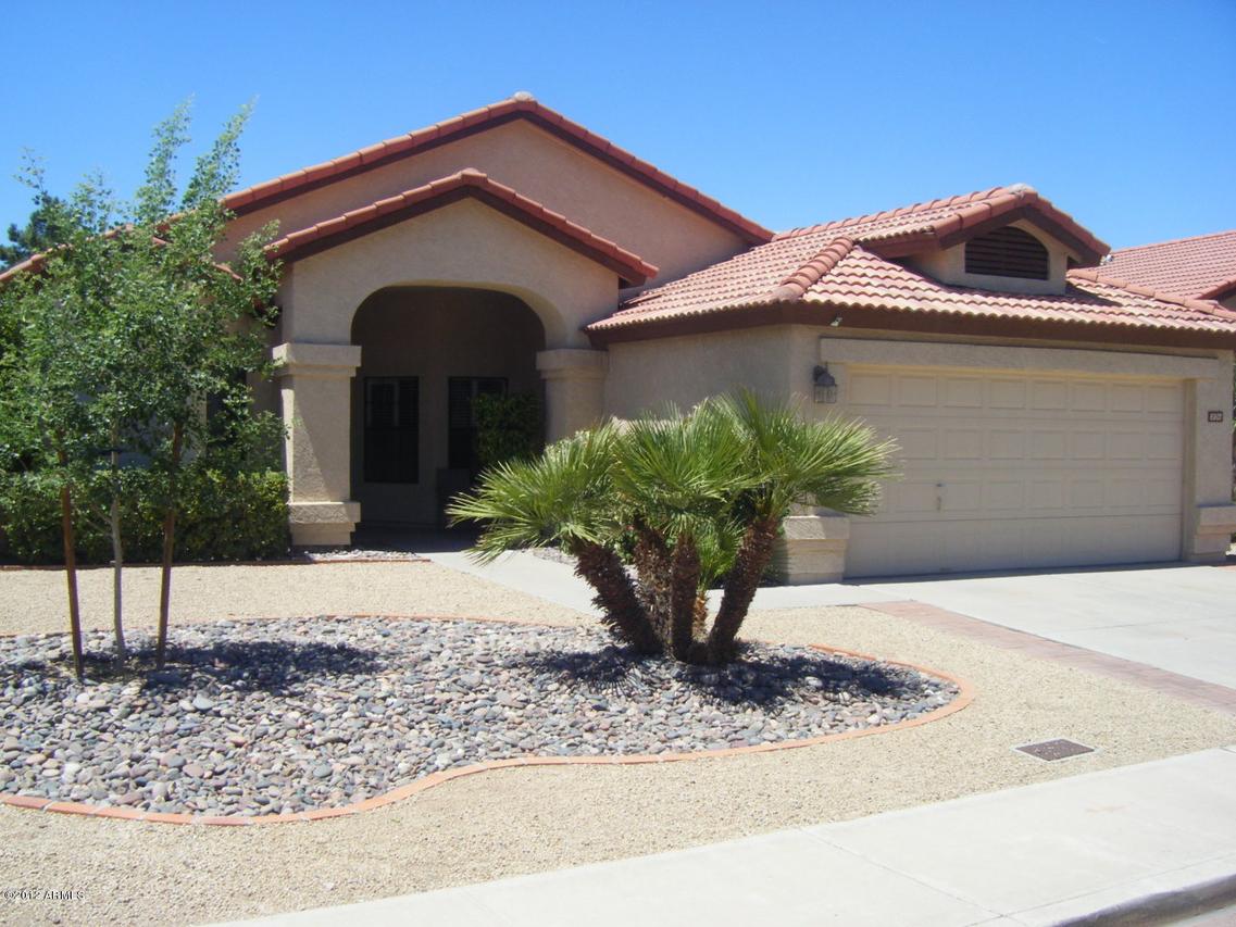 6907 W Morrow Dr., Glendale, AZ 85308