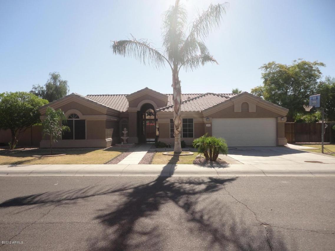 1522 S Pine St., Gilbert, AZ 85233