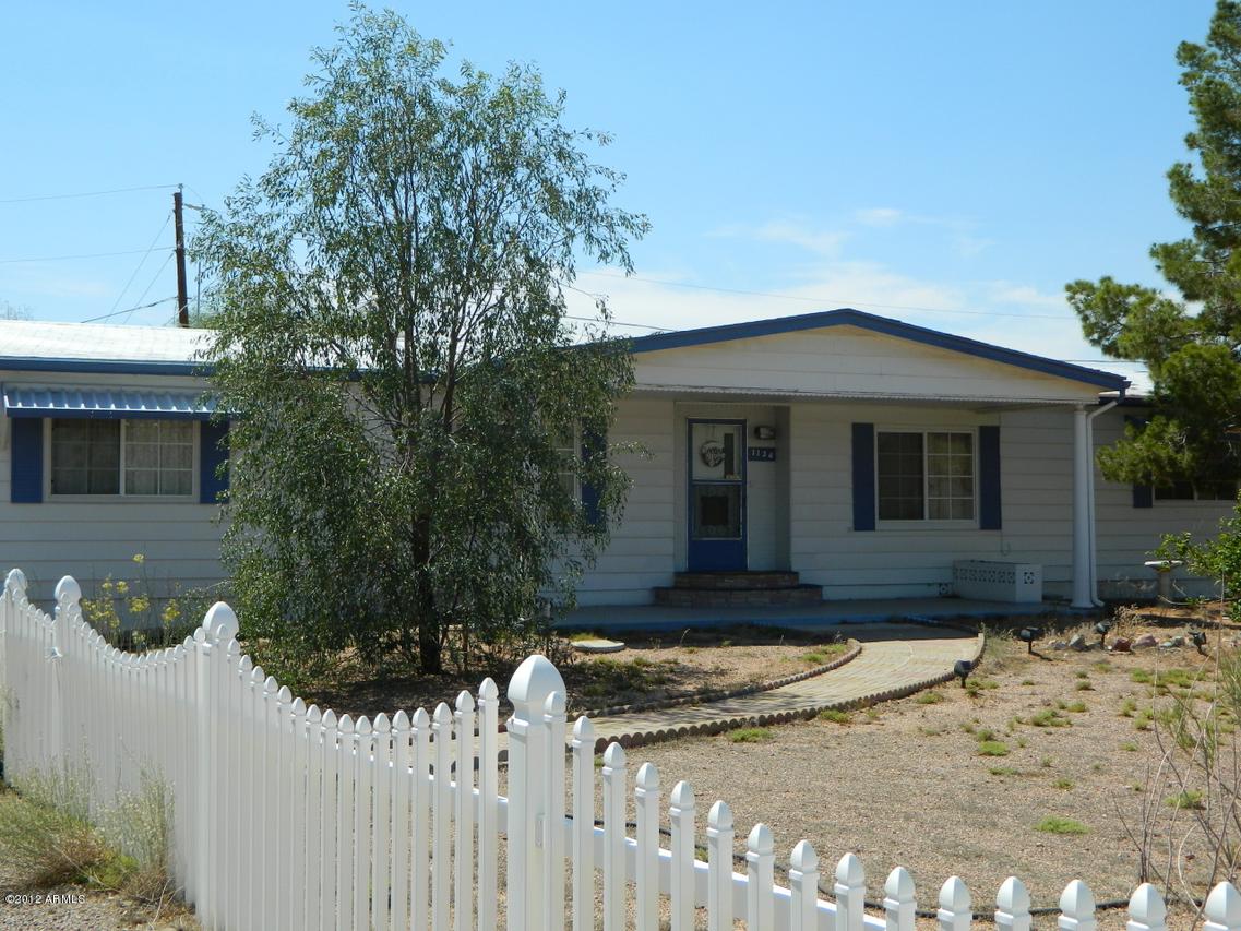 1134 N Main Dr., Apache Junction, AZ 85120