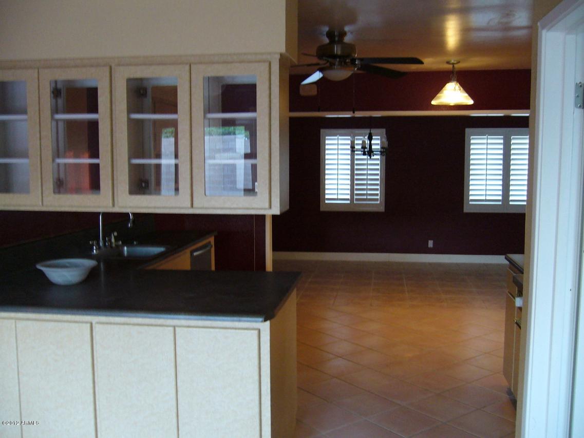 6920 E Paradise Pkwy., Scottsdale, AZ 85251