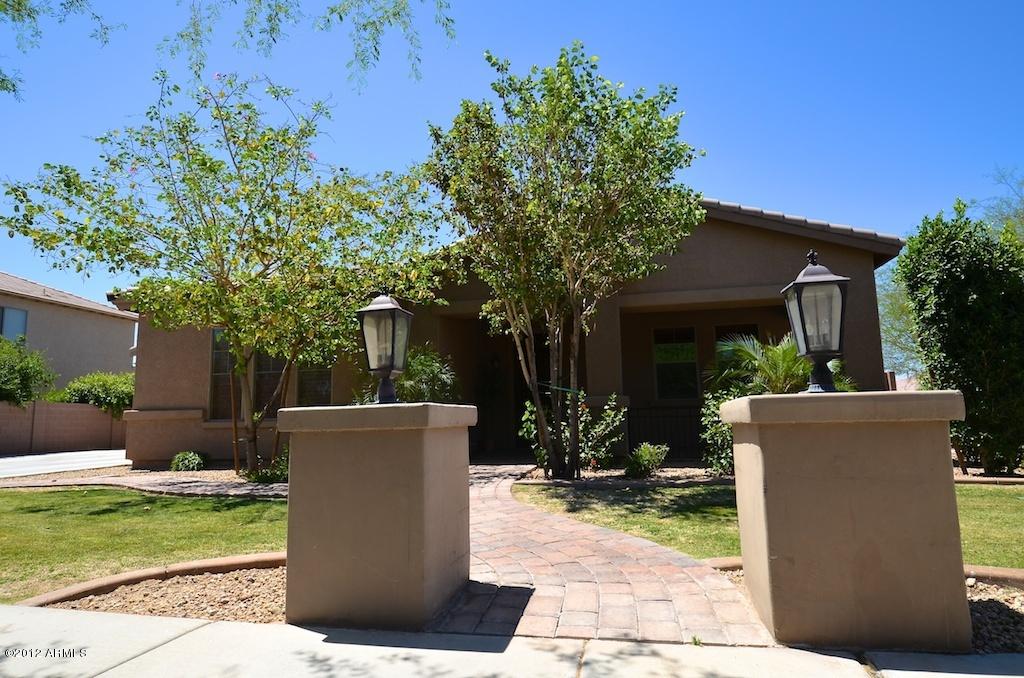 2313 W Buckhorn Tr., Phoenix, AZ 85085