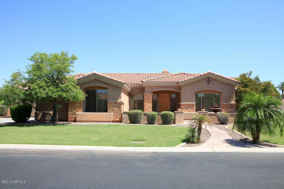 3540 E Mallory Cir., Mesa, AZ 85213