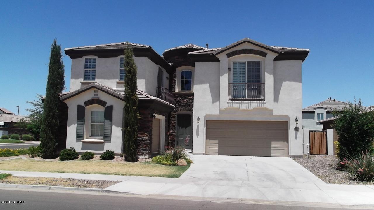 4590 E Waterman St., Gilbert, AZ 85297