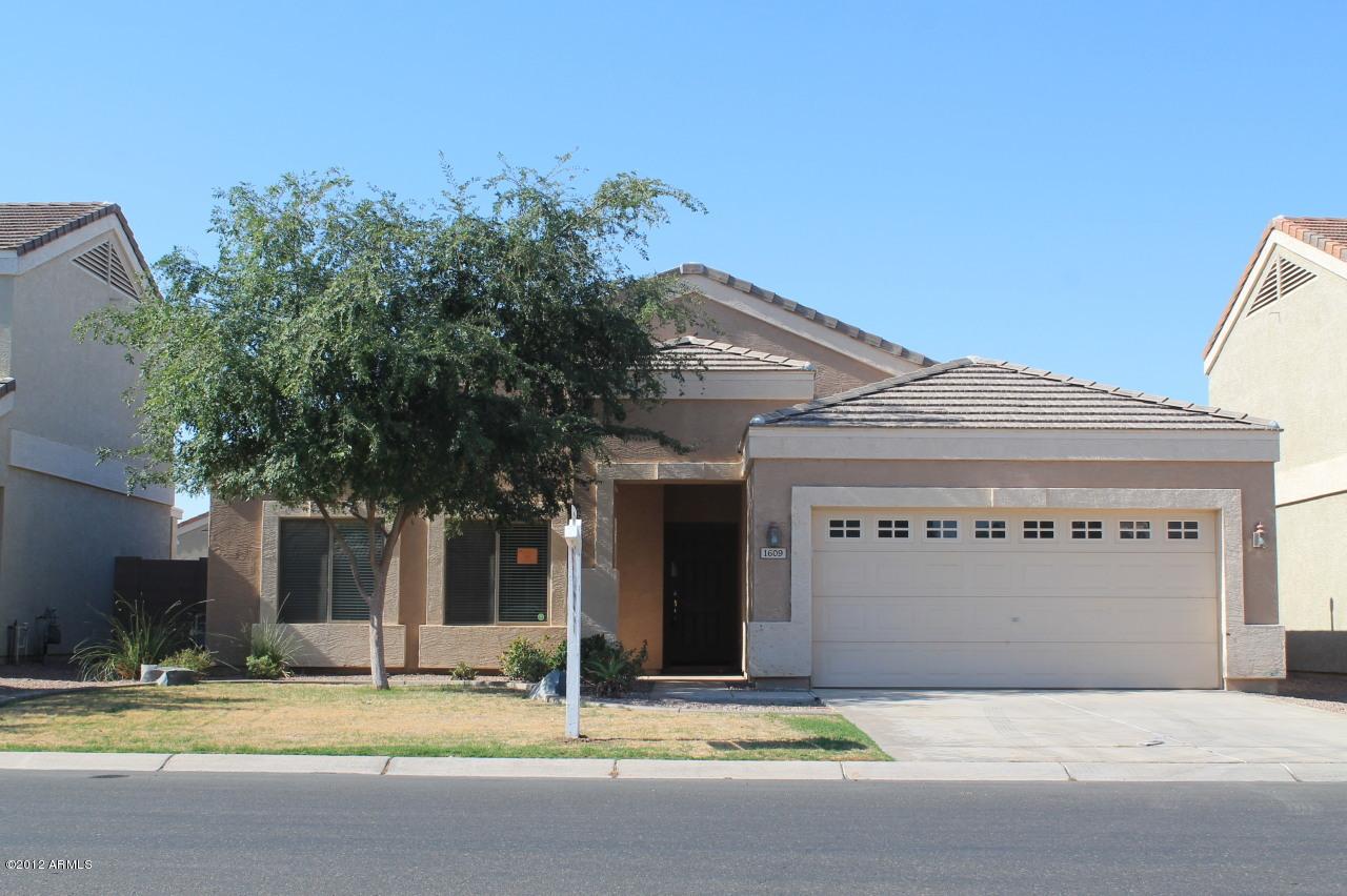1609 E Megan Dr., San Tan Valley, AZ 85140