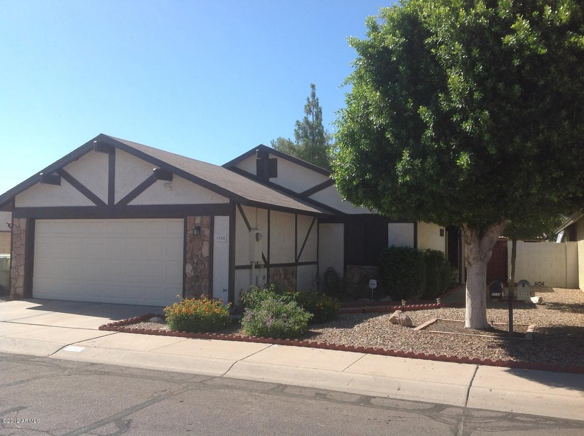 6548 W Poinsettia Dr., Glendale, AZ 85304