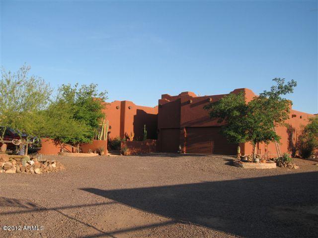 43827 N 16th St., New River, AZ 85087