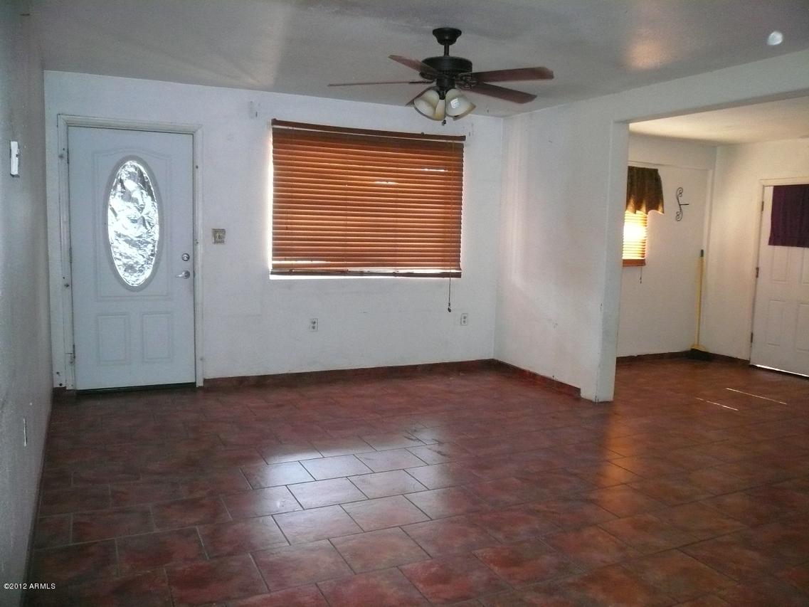 4617 S 2nd St., Phoenix, AZ 85040