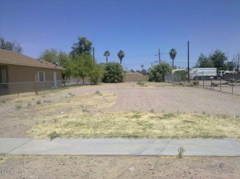 6715 N 60th Ave. #16, Glendale, AZ 85301