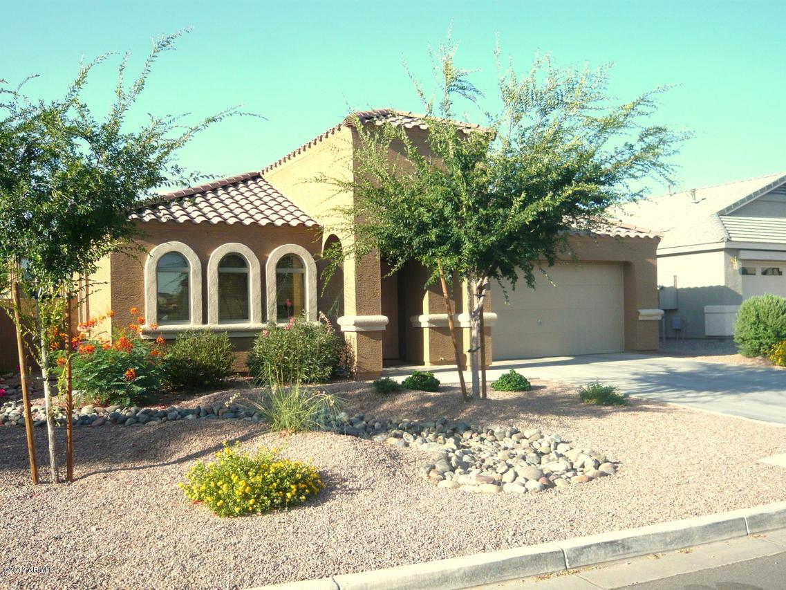 1176 E Angeline Ave., San Tan Valley, AZ 85140