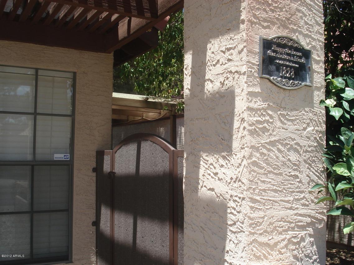 1828 E Citation Ln., Tempe, AZ 85284