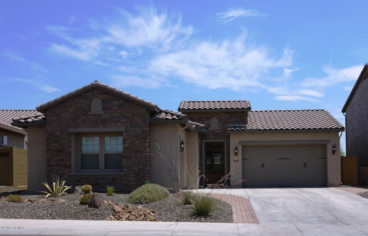 2017 W Tallgrass Tr., Phoenix, AZ 85085