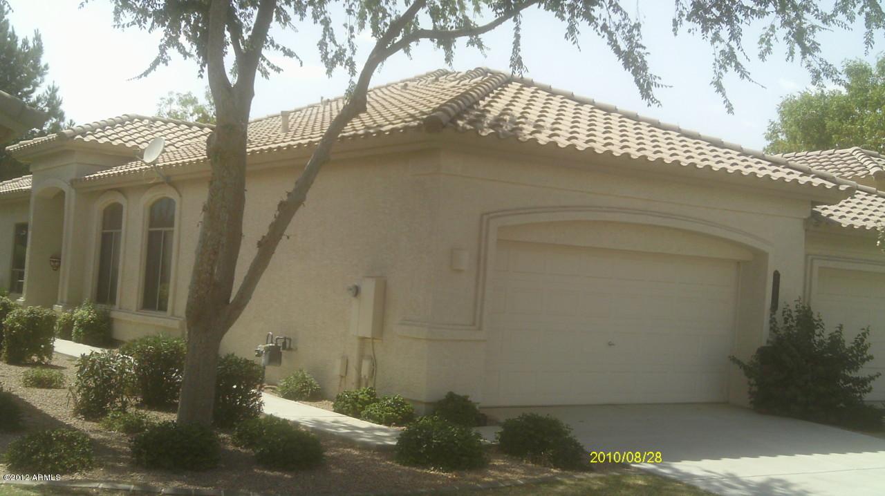 23704 S Harmony Way, Sun Lakes, AZ 85248