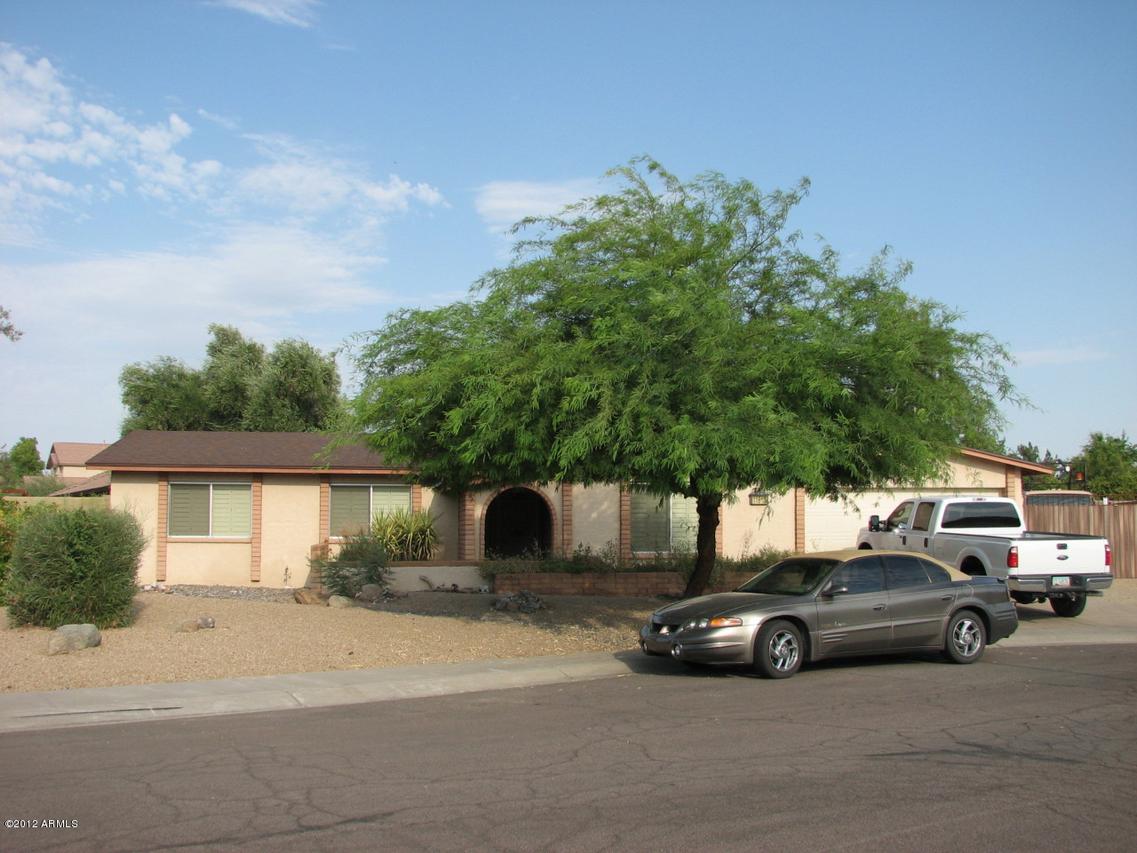 11813 N 60th Ave., Glendale, AZ 85304