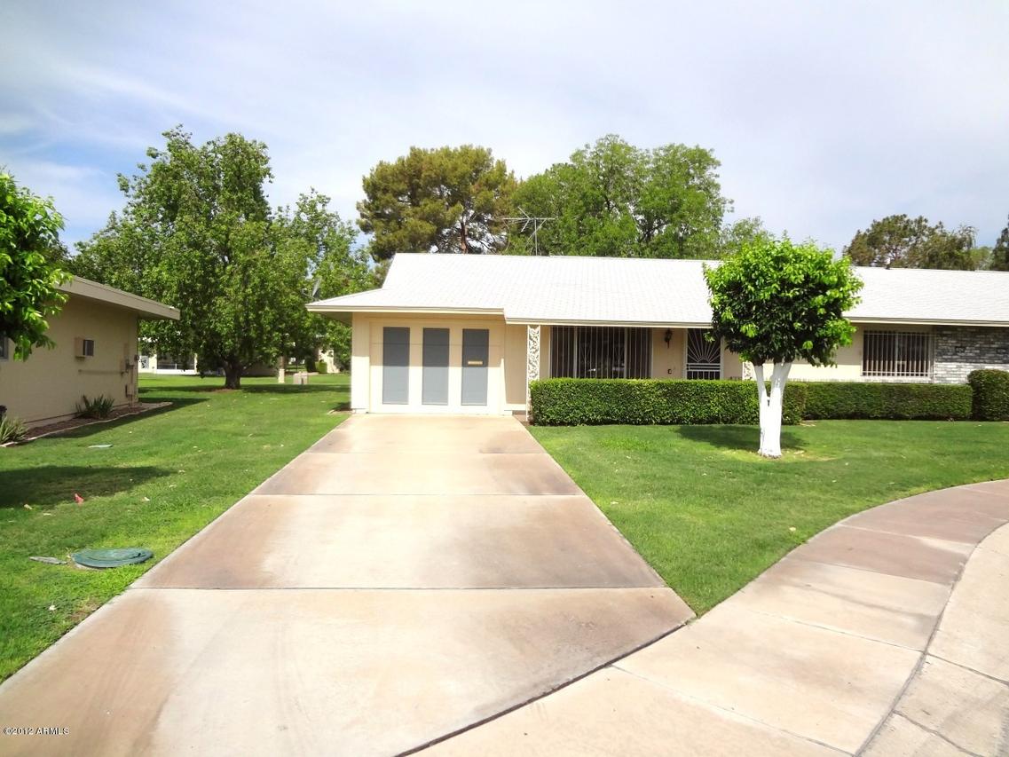 18428 N 101st Dr., Sun City, AZ 85373