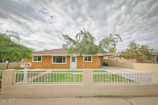 2326 W Pinchot Ave., Phoenix, AZ 85015