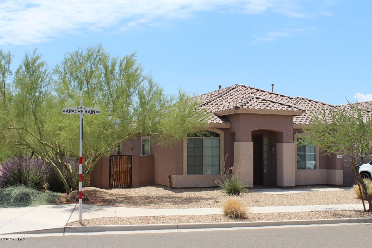 2319 W Apache Rain Rd., Phoenix, AZ 85085