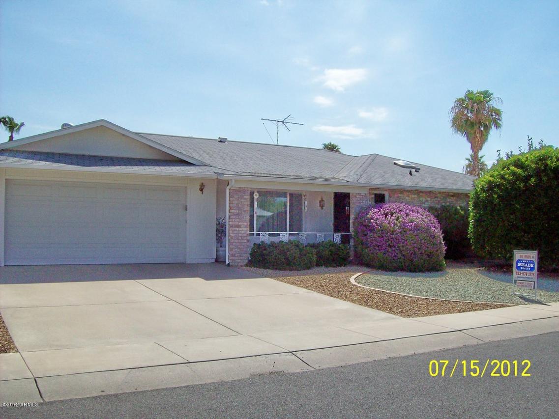 19611 N Pine Springs Dr., Sun City, AZ 85373