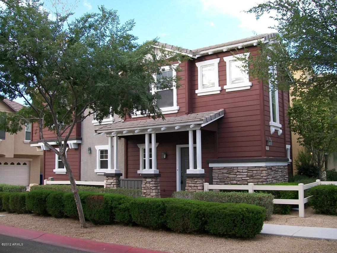 111 W Commerce Ct., Gilbert, AZ 85233