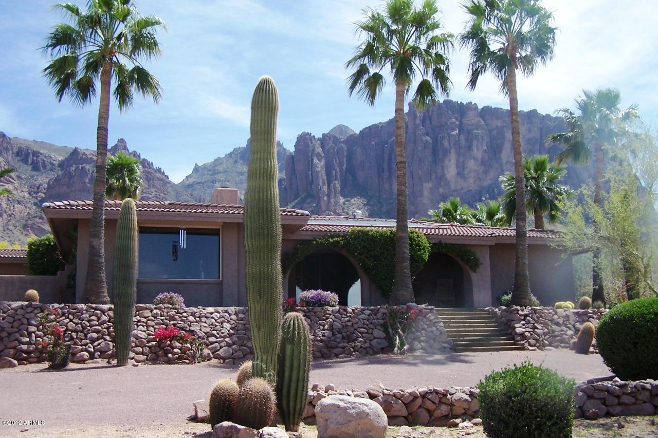 6145 E Singletree St., Apache Junction, AZ 85219