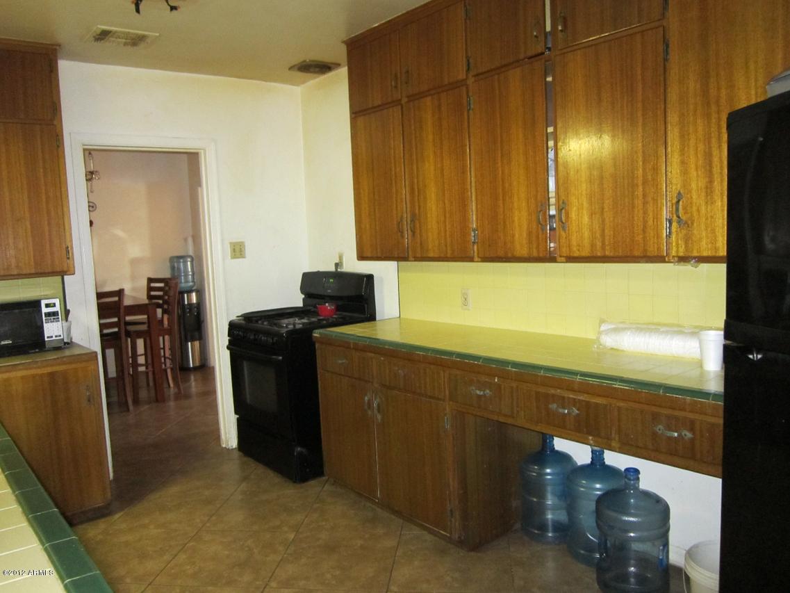 133 N Los Robles Dr., Goodyear, AZ 85338