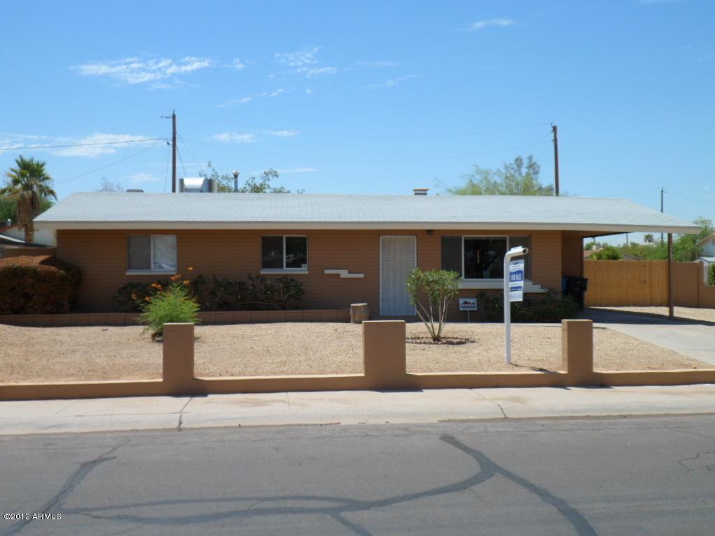 2201 E Claire Dr., Phoenix, AZ 85022