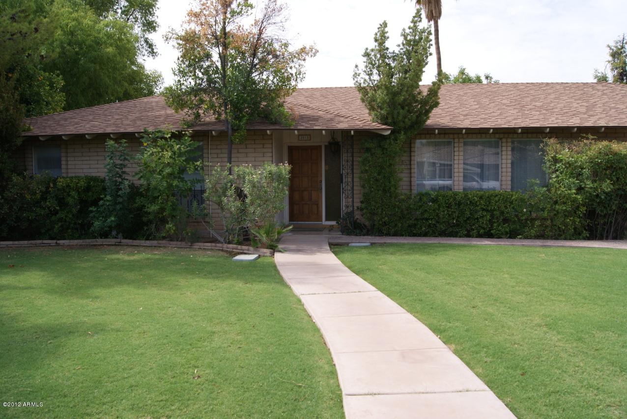 2015 E Pebble Beach Dr., Tempe, AZ 85282