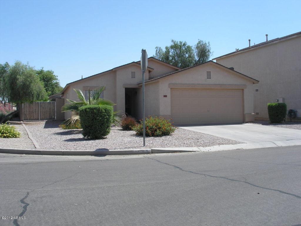 1085 E Denim Tr., San Tan Valley, AZ 85143