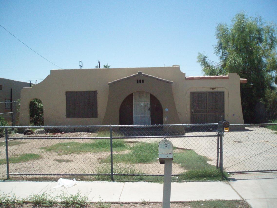 2813 E Monroe St., Phoenix, AZ 85034
