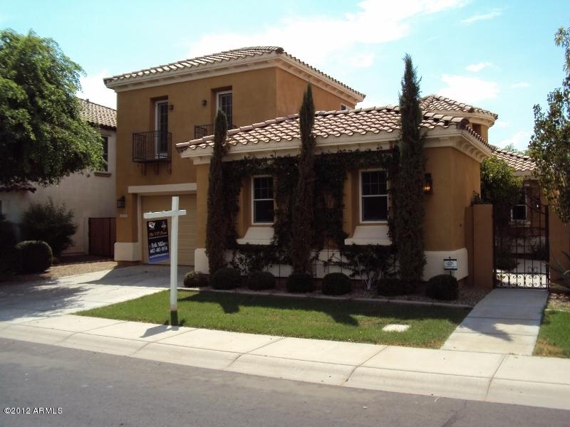 3226 S Cottonwood Dr., Chandler, AZ 85286