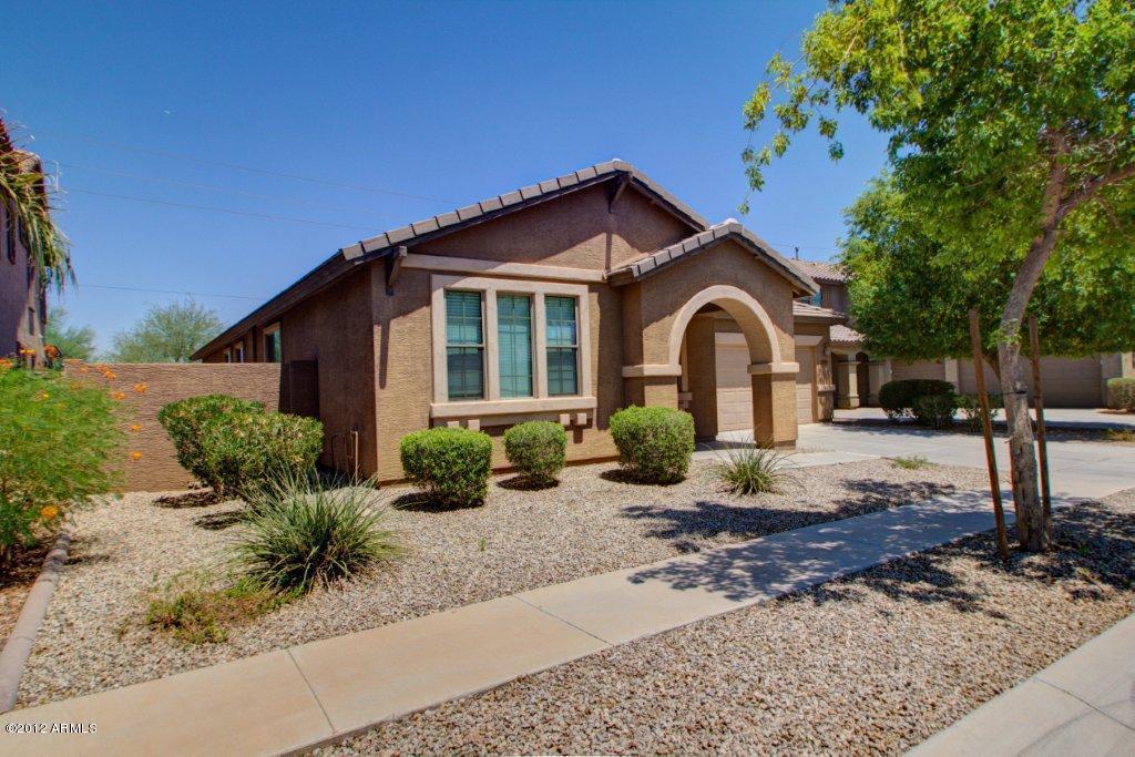 14586 W Shaw Butte Dr., Surprise, AZ 85379