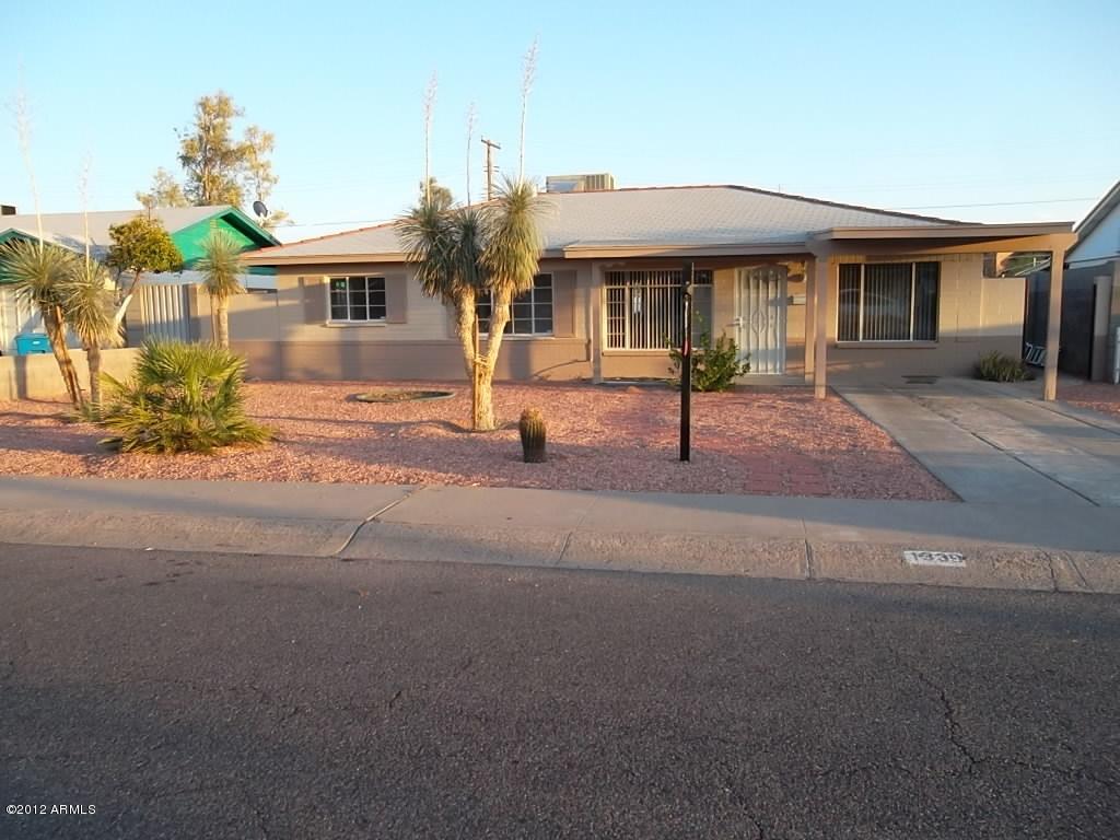 1339 E Mitchell Dr., Phoenix, AZ 85014