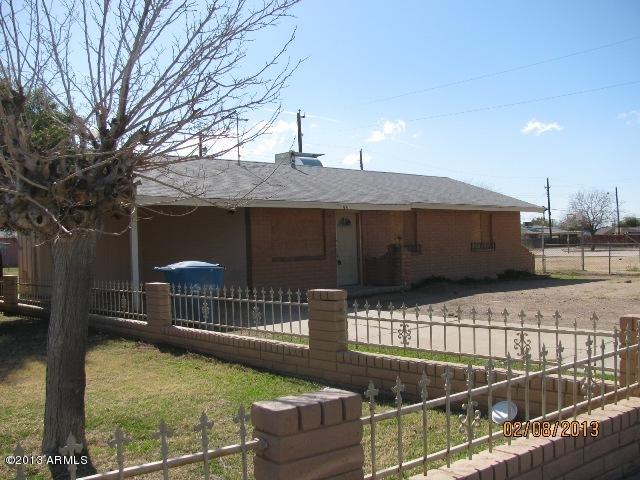 1931 E Carver Dr., Phoenix, AZ 85040