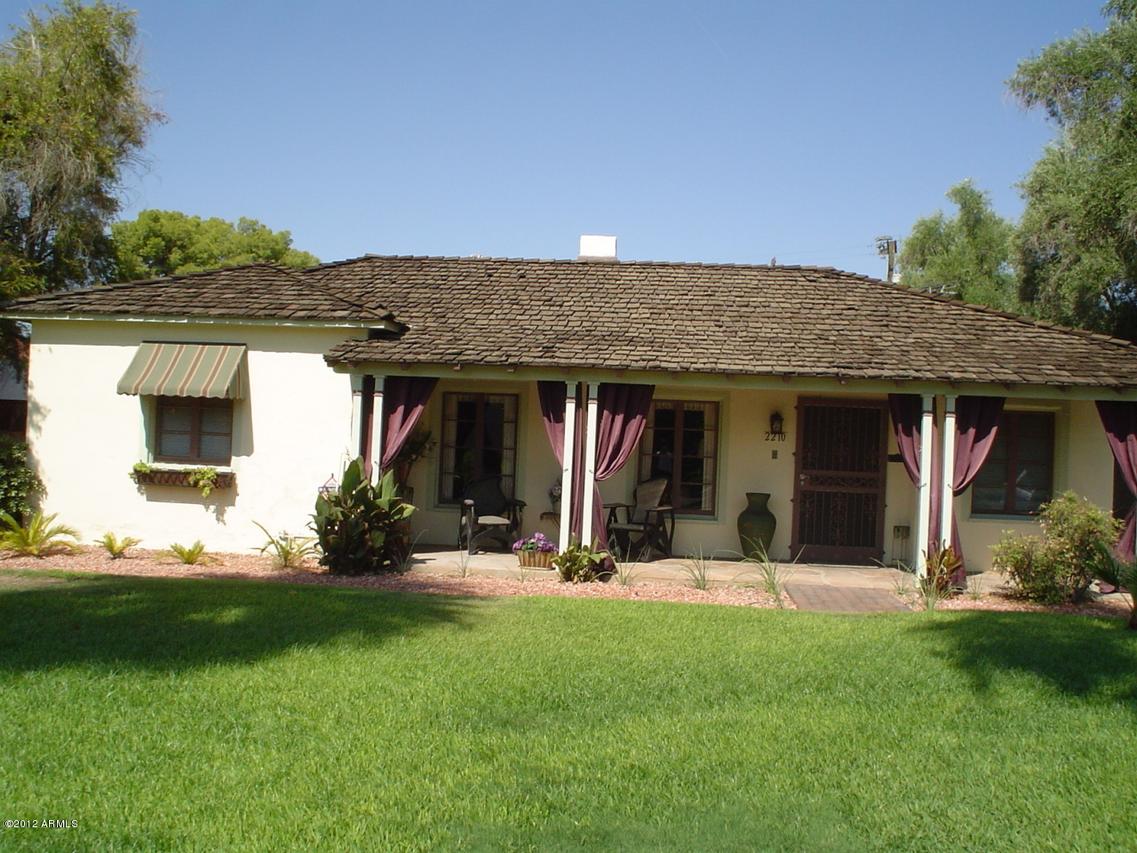 2210 N 11th Ave., Phoenix, AZ 85007