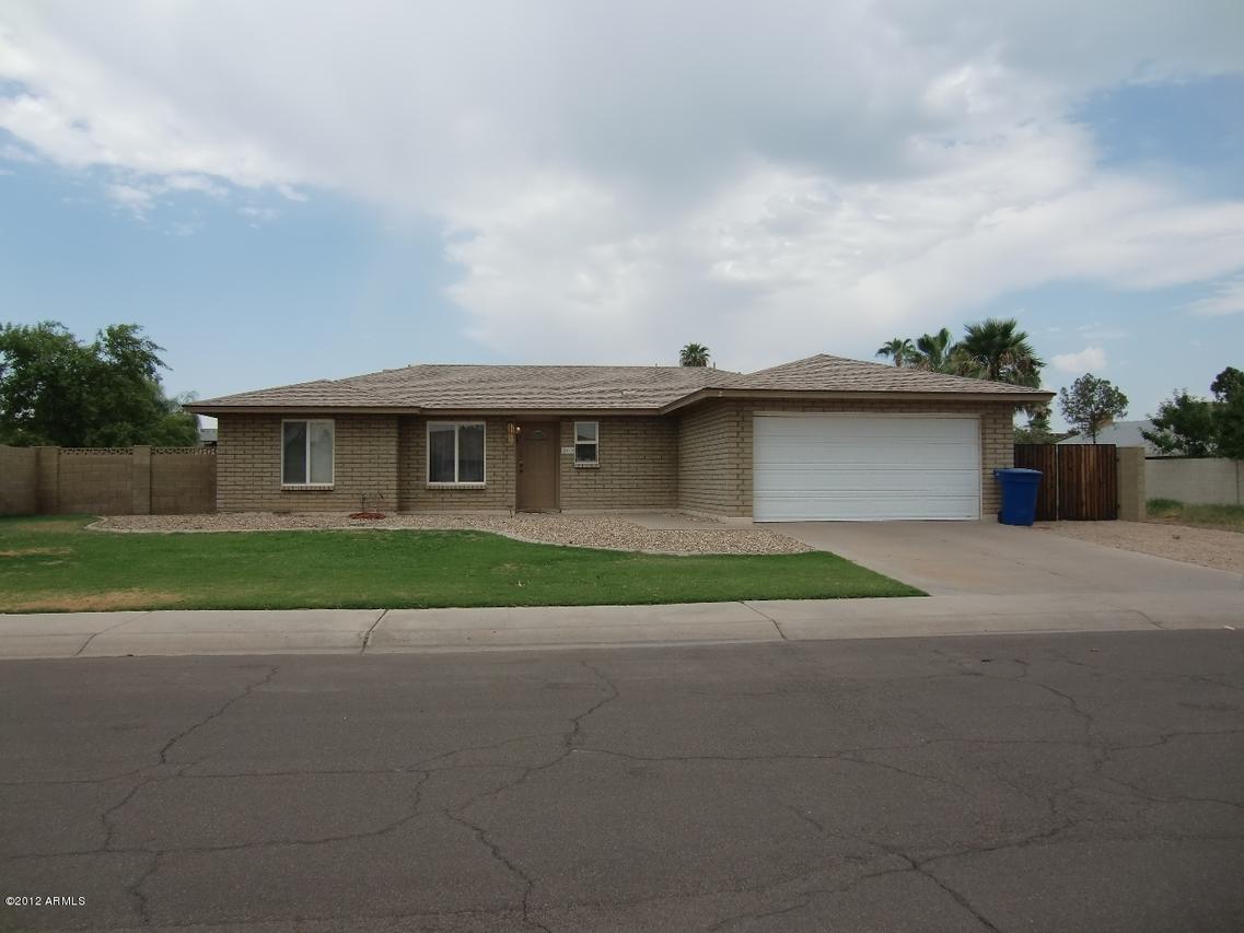 860 W Marlboro Dr., Chandler, AZ 85225