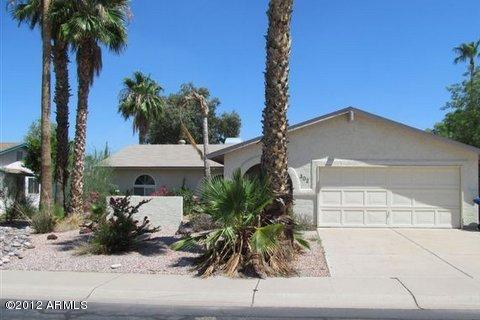 302 W Marlboro Dr., Chandler, AZ 85225