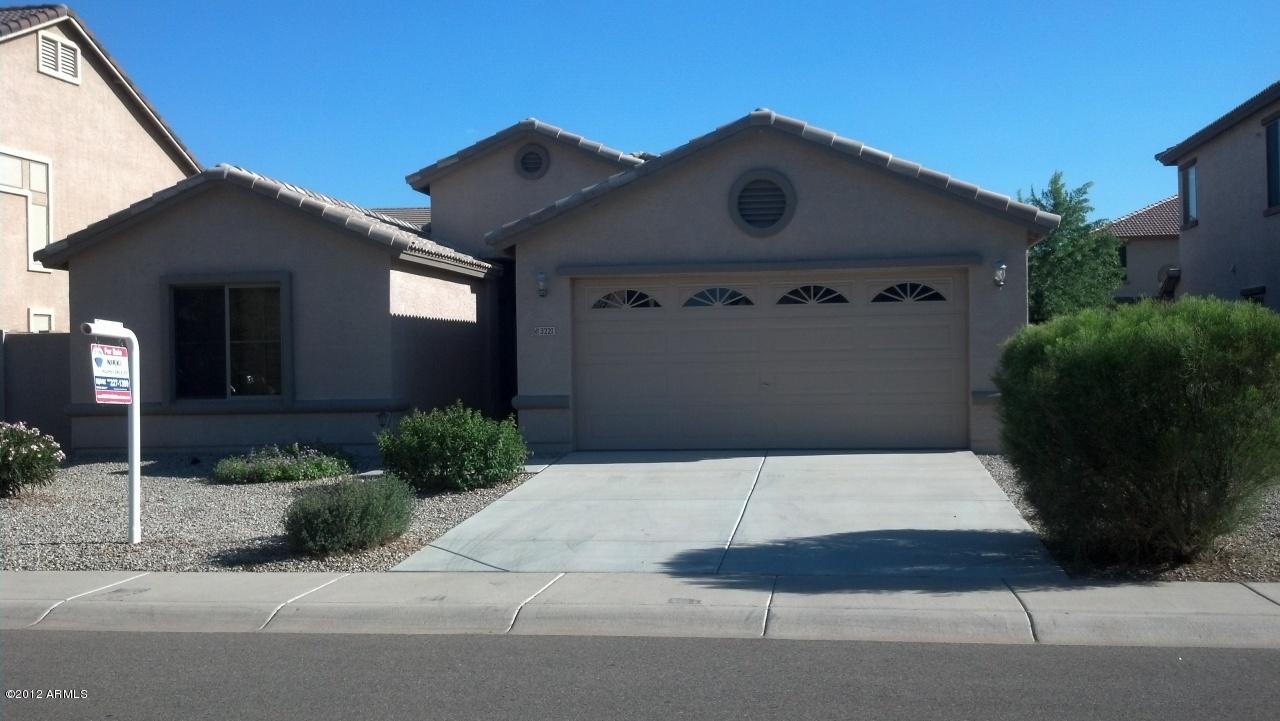 3221 E Denim Tr., San Tan Valley, AZ 85143