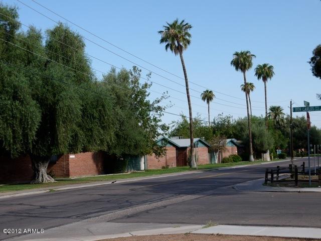 1018 S Dorsey Ln., Tempe, AZ 85281