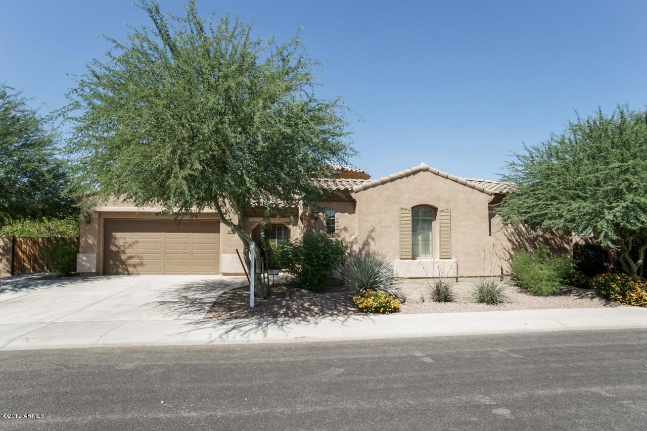 3368 E Goldfinch Way, Chandler, AZ 85286